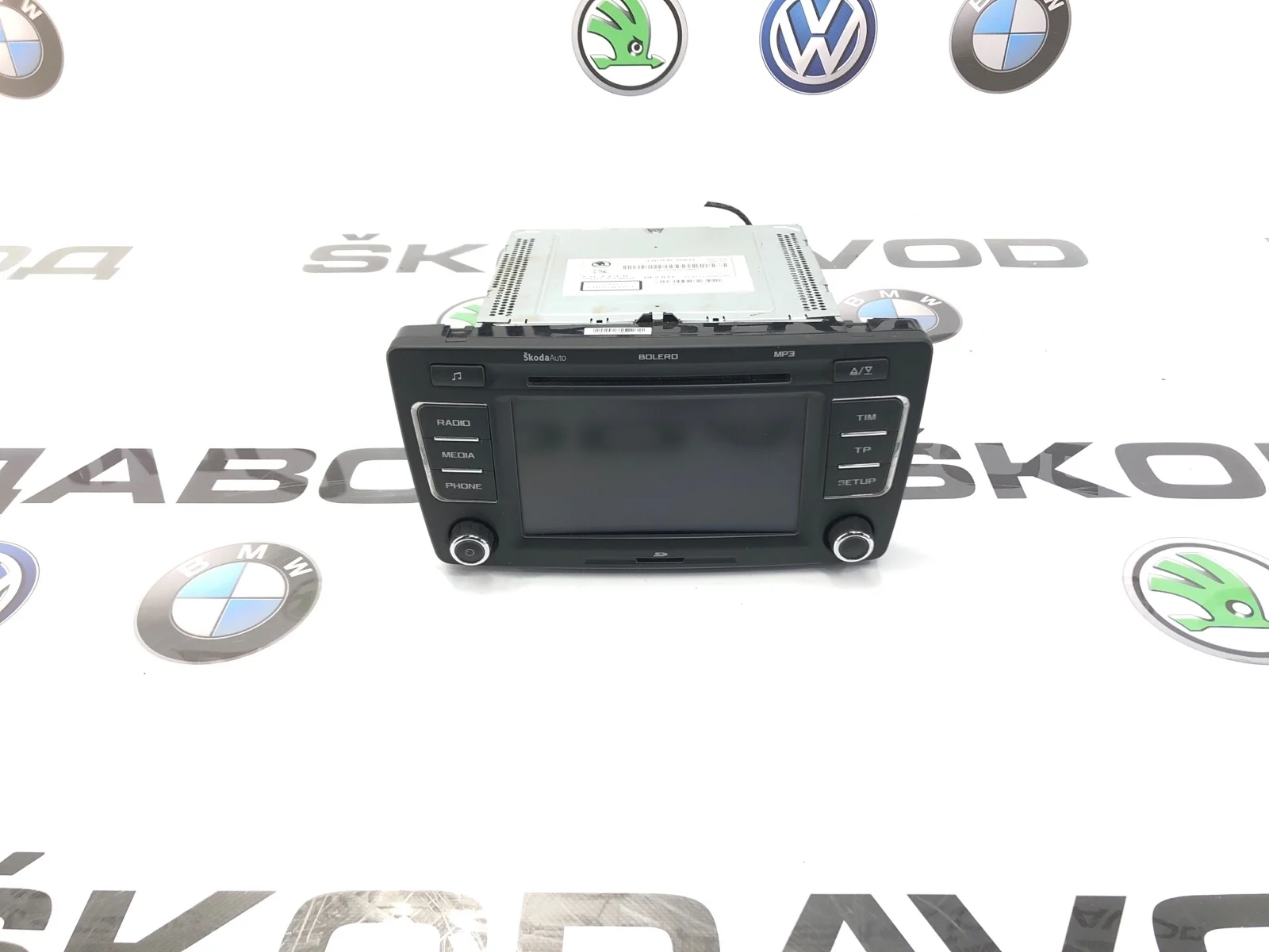 Магнитола Skoda Octavia 2011 1Z0035156G A5 (1Z) 1.6 BSE