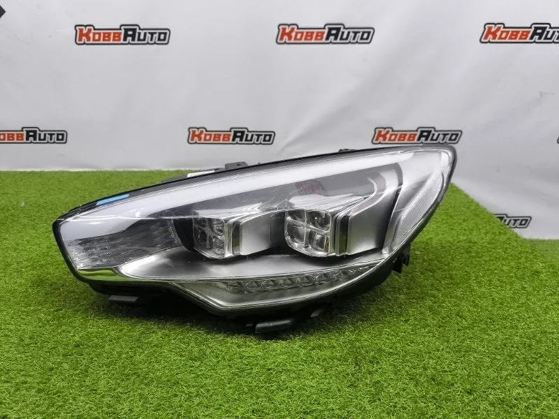 Фара LED Kia Quoris 2012-2014 921013T200, левая