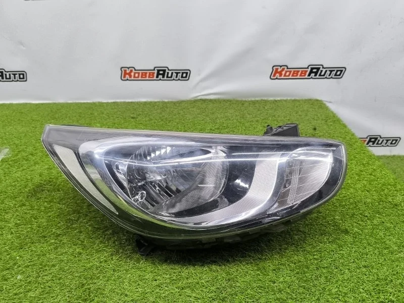 Фара галогеновая Hyundai Accent 2010- 921021R000 RB, правая