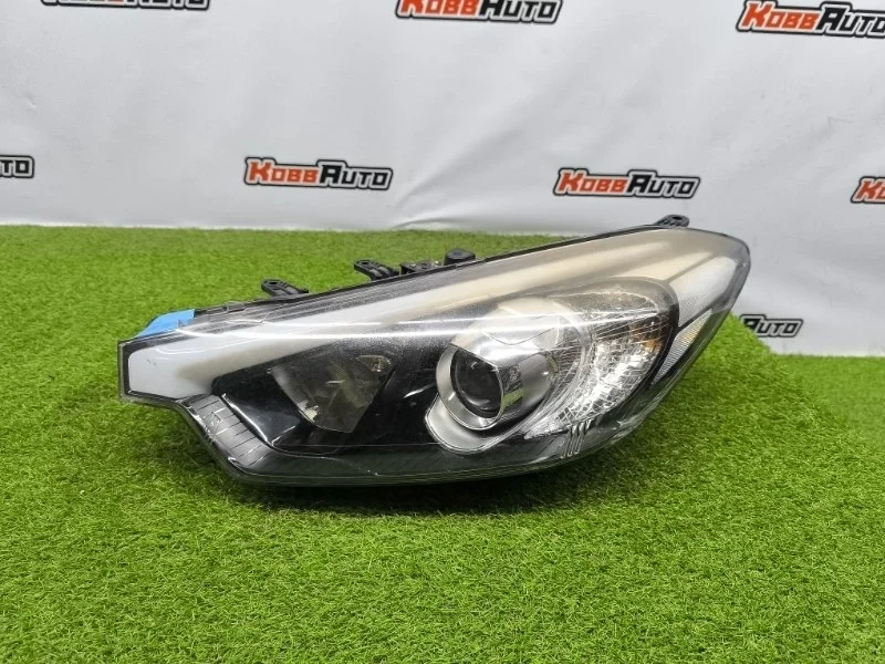 Фара галогеновая Kia Cerato 2013-2016 92101A7030 3, левая