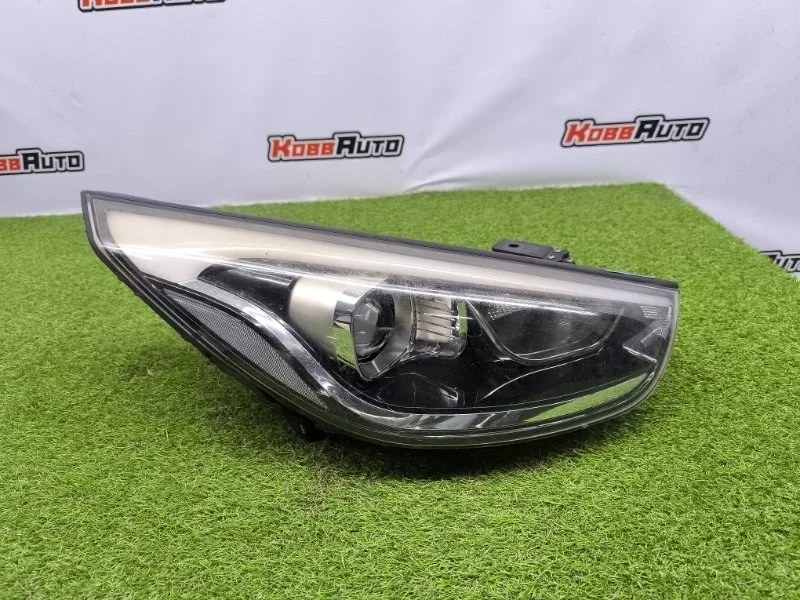 Фара галогеновая Hyundai Ix35 2013- 921022S610 РЕСТ, правая