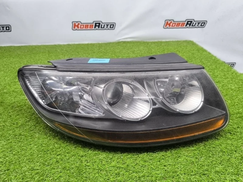 Фара галогеновая Hyundai Santa Fe 2005- 921022B010 2, правая