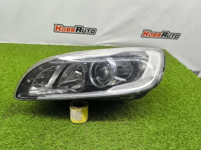 Фара ксеноновая Volvo V60 2011- 31395902, левая