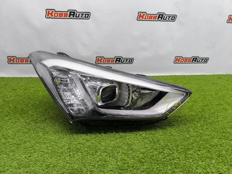 Фара галогеновая Hyundai Santa Fe 2012- 92102B8100, правая