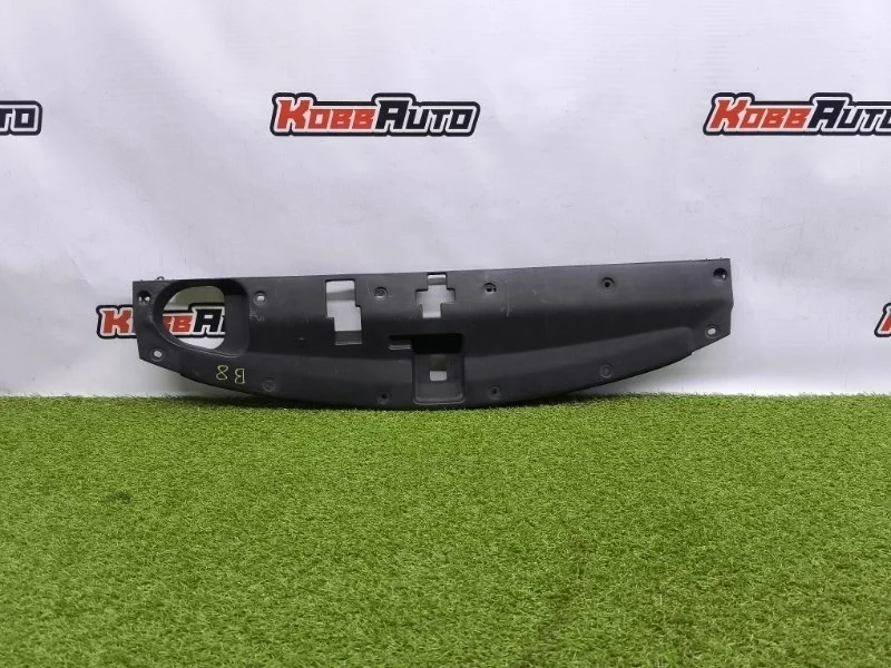Накладка замка капота Hyundai Santa Fe 2015- 863622WAA0, передняя