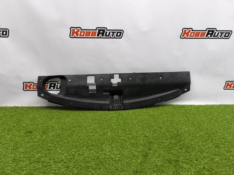 Накладка замка капота Hyundai Santa Fe 2012- 863622WAA0, передняя
