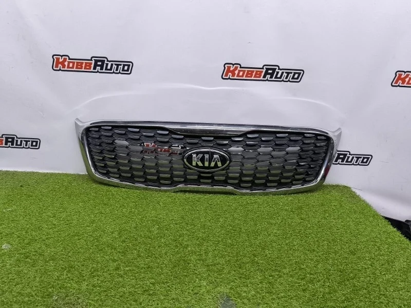 Решетка радиатора Kia Sorento Prime 86352C5600 3