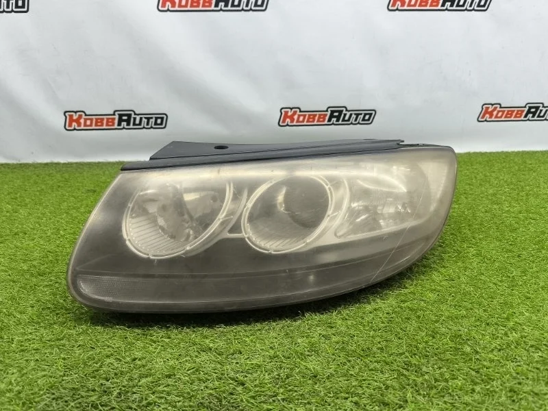Фара галогеновая Hyundai Santa Fe 2005- 921012B025 2, правая