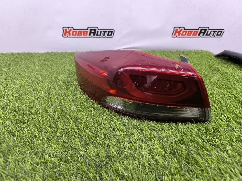 Фонарь внешний Hyundai Elantra 2015-2019 92401F2110 6, левый