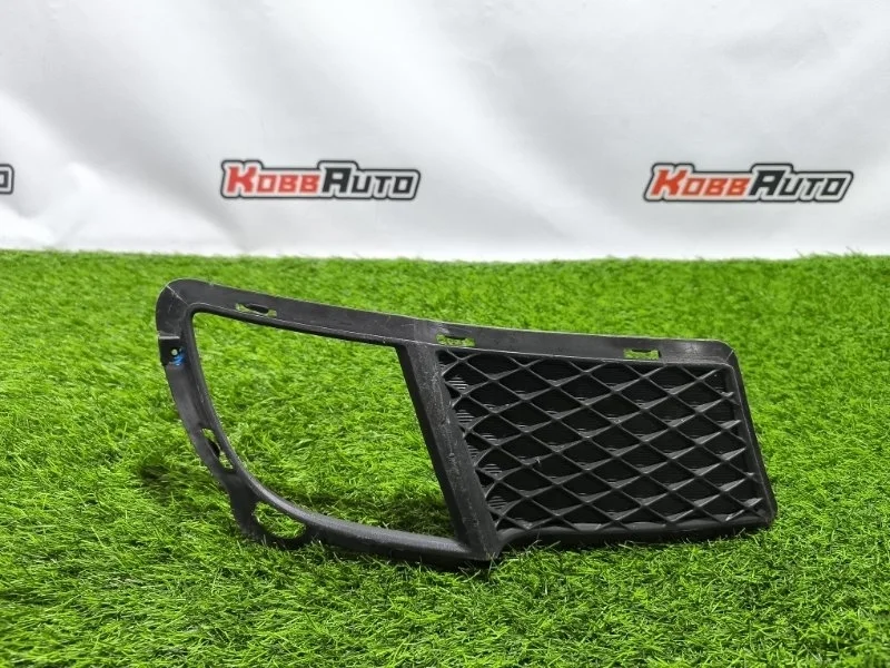 Рамка противотуманной фары Kia Cerato 2009- 865631M010, передняя левая
