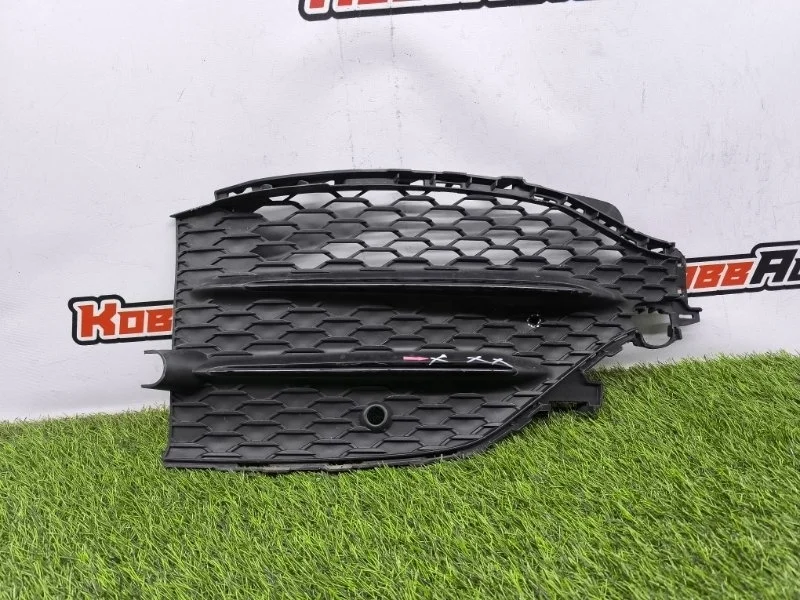 Решетка в бампер Mercedes-Benz Gle A1678857503 C167, передняя правая