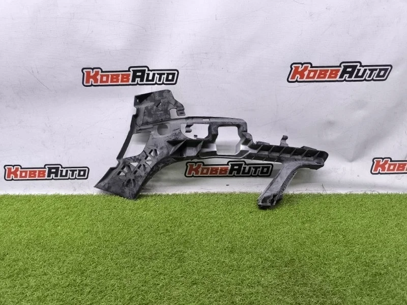 Кронштейн бампера Mercedes-Benz C-Class A2048850765 W204, передний левый