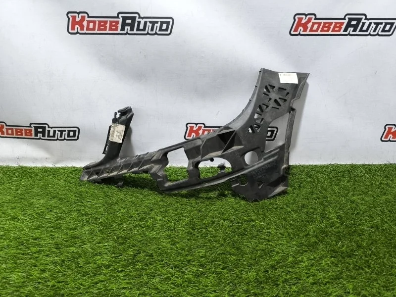 Кронштейн бампера Mercedes-Benz C-Class A2048850765 W204, передний левый