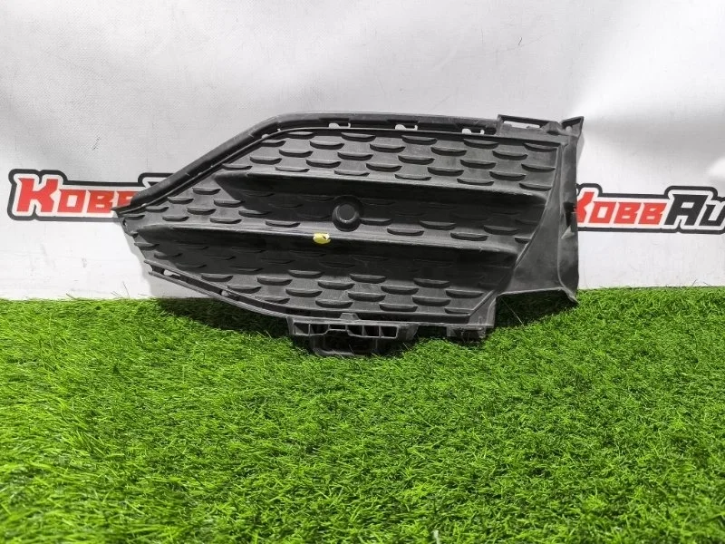 Накладка решетки бампера Mercedes-Benz Glc-Class A2538858104 X253, передняя правая