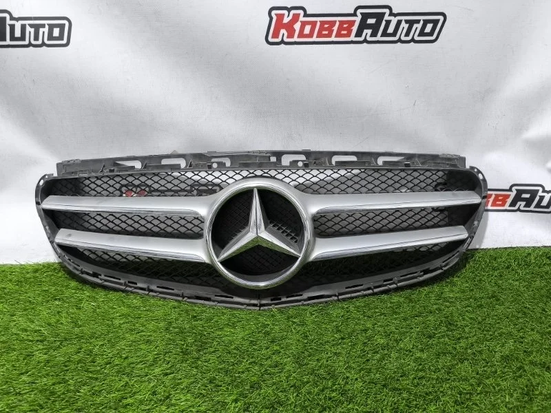 Решетка радиатора Mercedes-Benz Cls 2015- A2188880060 C218
