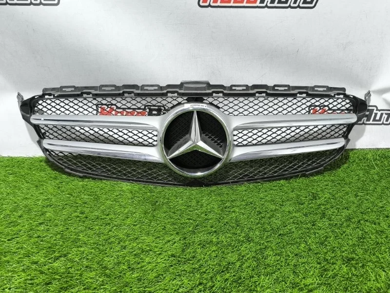 Решетка радиатора Mercedes-Benz C-Class A2058800483 W205