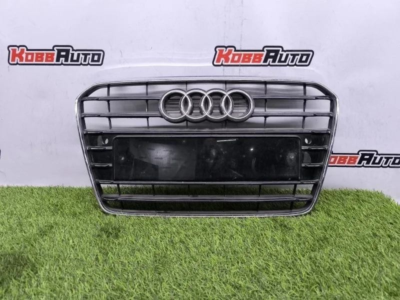 Решетка радиатора Audi A5 8T0853651G
