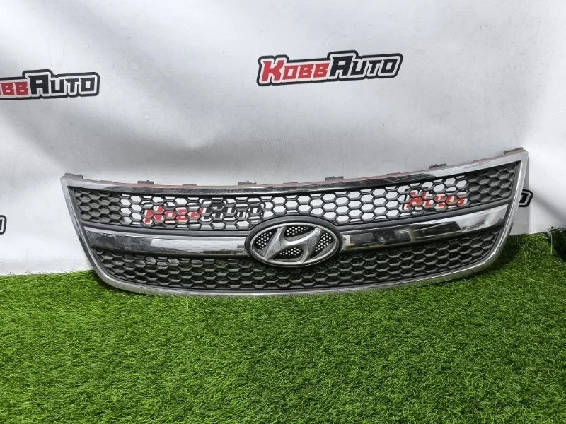 Решетка радиатора Hyundai Starex 2007-2015 865604H000