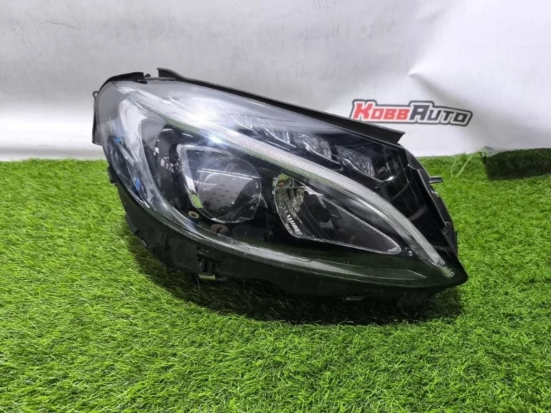 Фара LED Mercedes-Benz C-Class A2059067403 W205, передняя правая