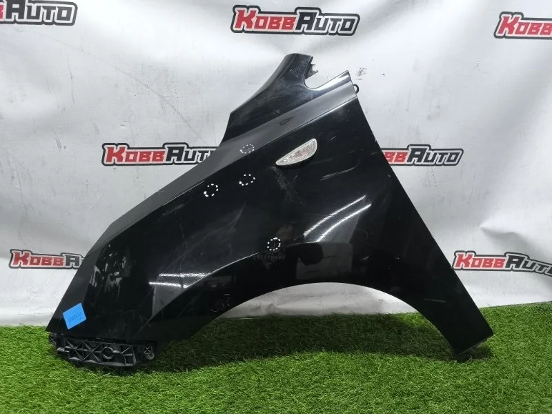 Крыло Hyundai Ix35 2009- 663112S050 LM, переднее левое