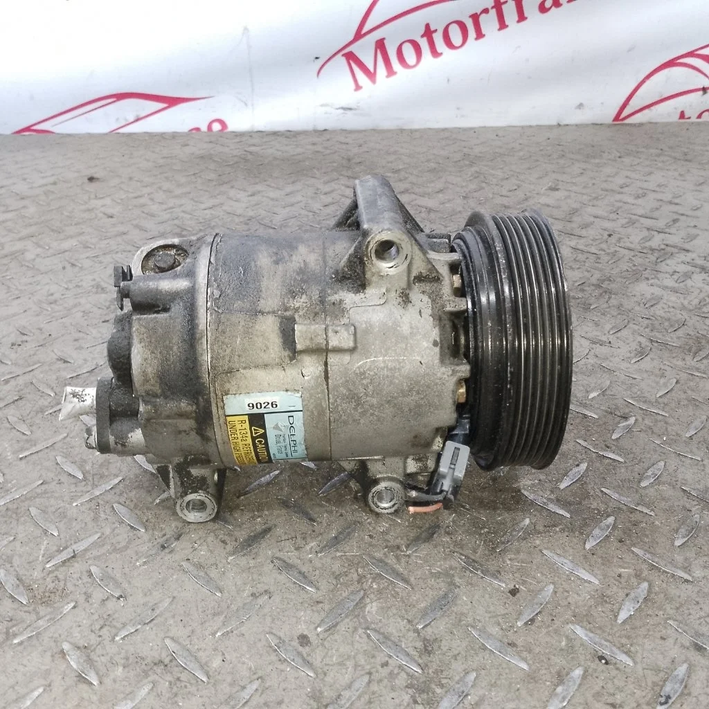 Компрессор кондиционера Renault Megane 8200050141 2 K4M