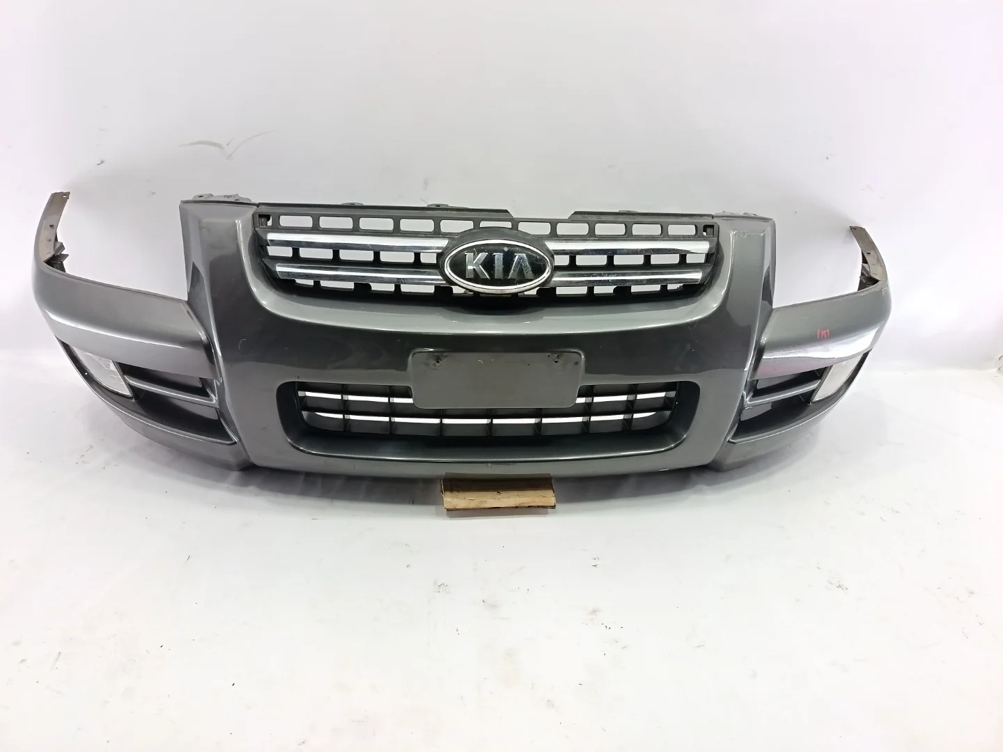 Бампер Kia Sportage 2006 KM