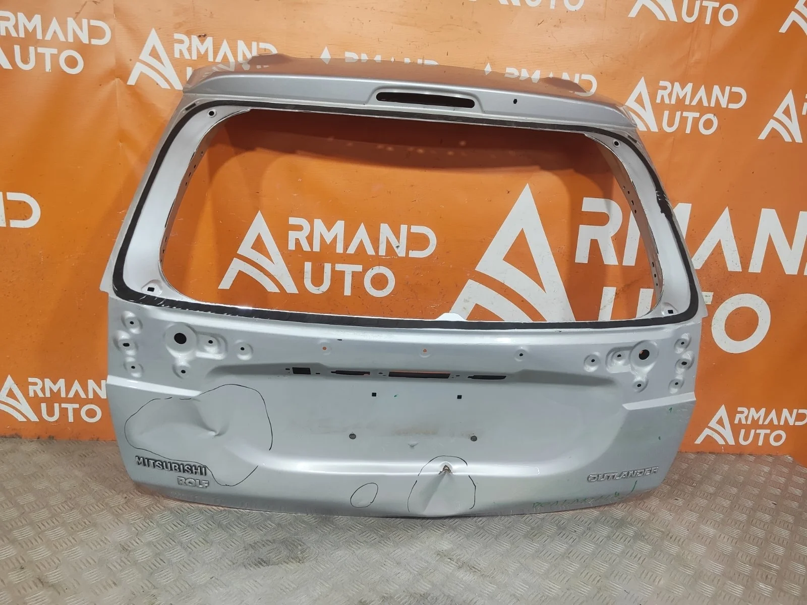 Дверь багажника Mitsubishi Outlander 2015-нв 3