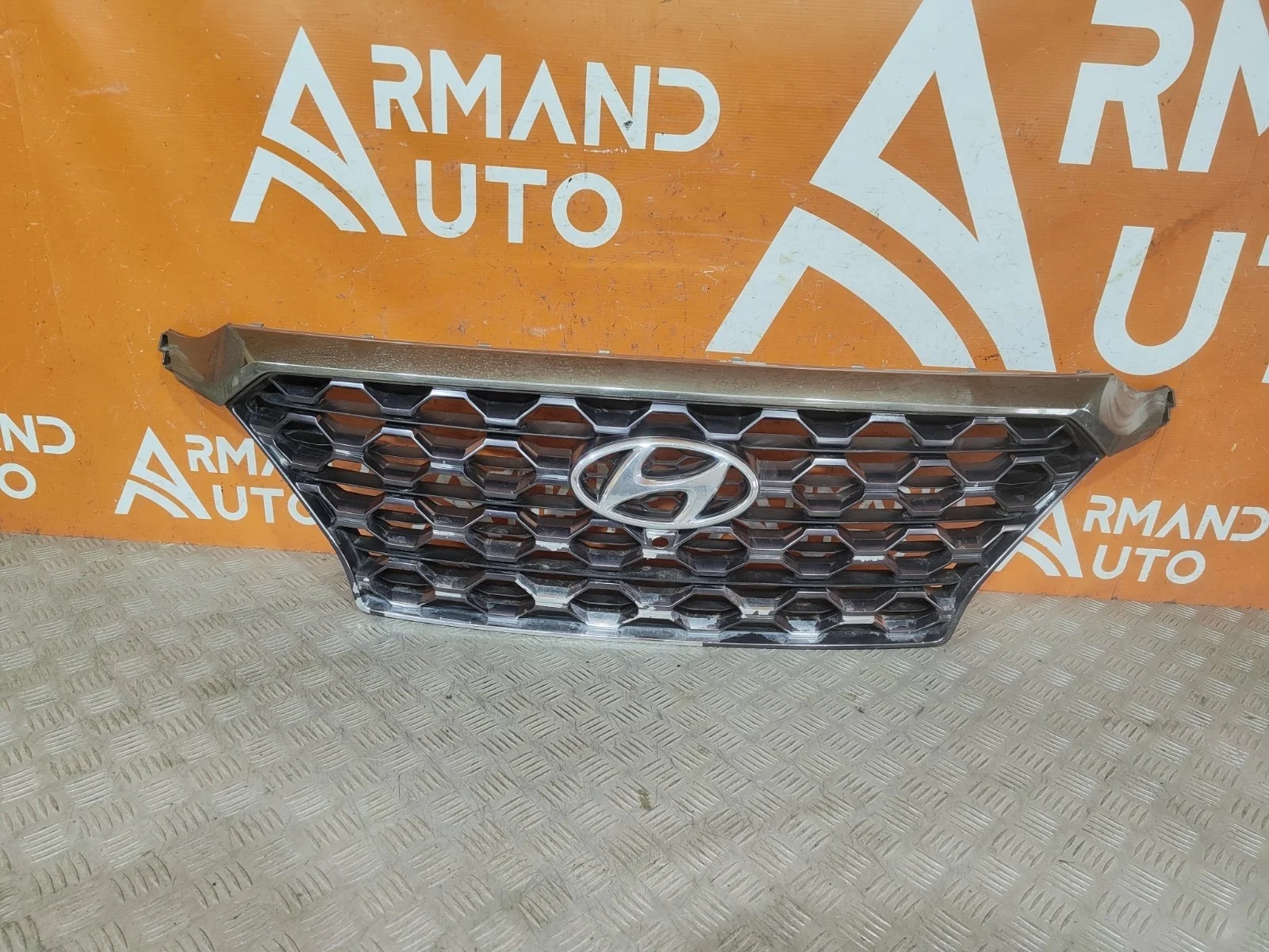 Решетка радиатора Hyundai Santa Fe 2018-2021 4 TM