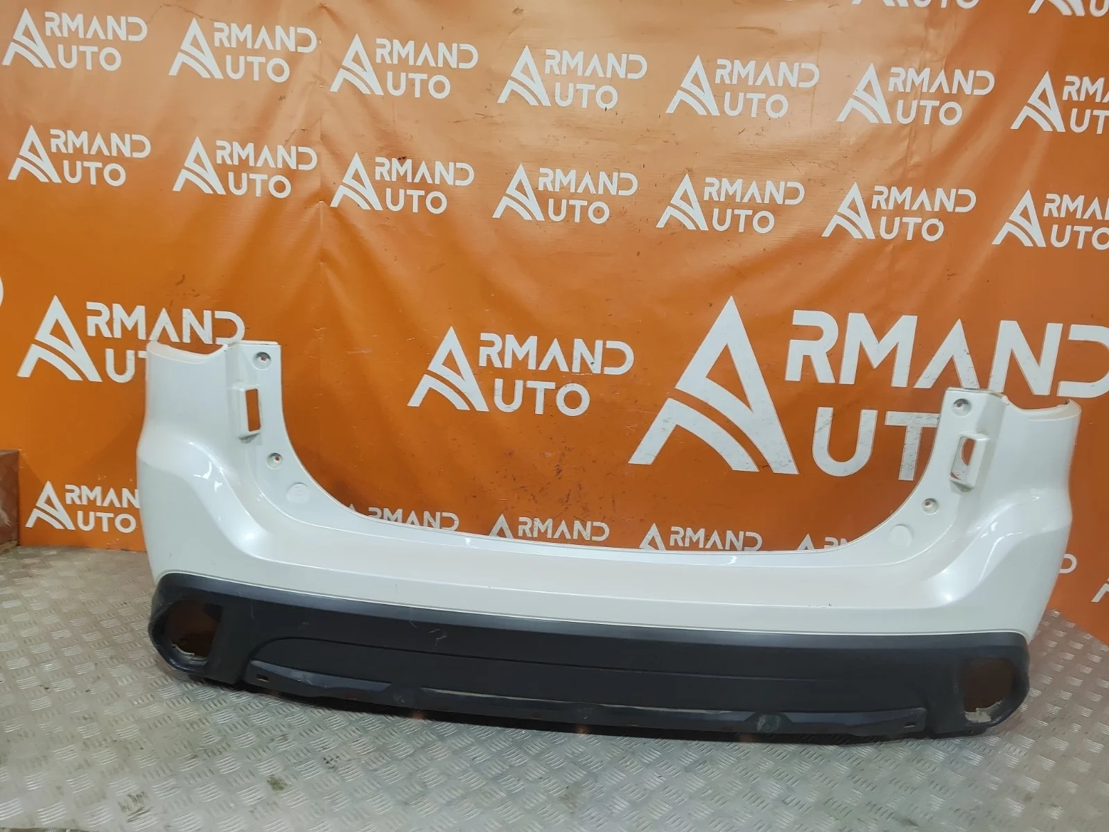 Бампер Mitsubishi Outlander 2015-2018 3