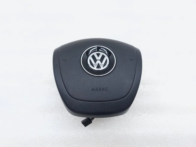 Подушка безопасности в руль Volkswagen Touareg 2014 NF