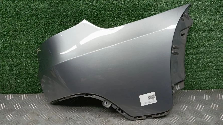 накладка на бампер Bmw N52B30,306D3,N52B30A E70 Bmw X5 N52B30,306D3,N52B30A E70 51127158440,51120430328,51127179022