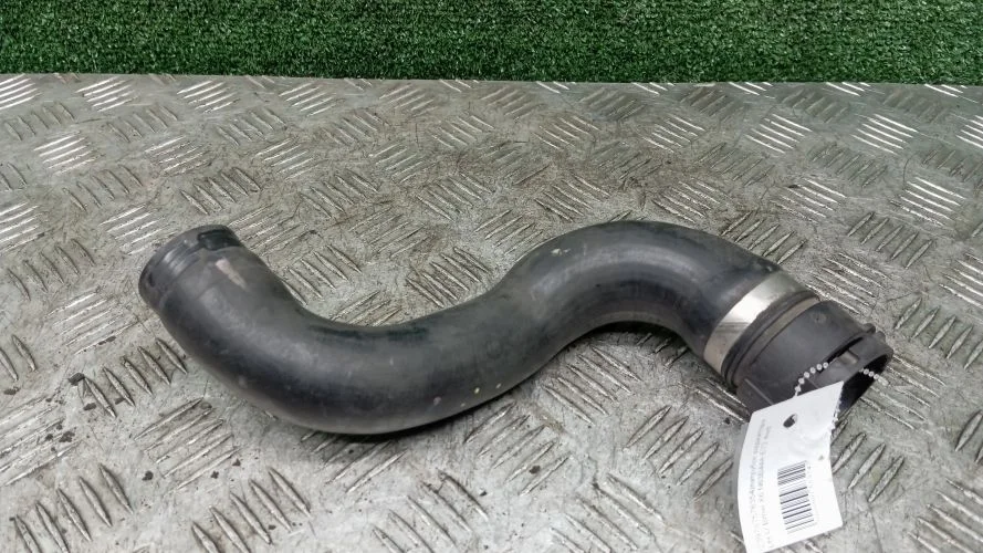 патрубок радиатора Bmw N63B44A E72 Bmw X6 N63B44A E72 7576354,17127576354