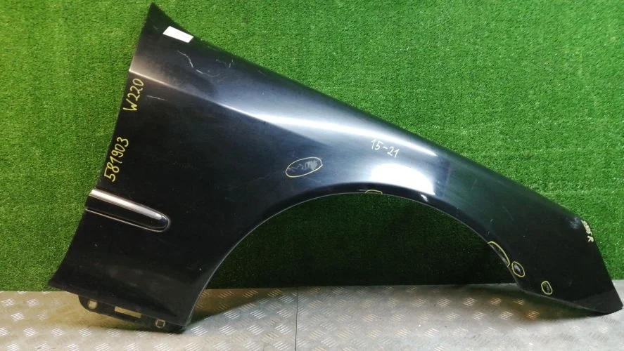 крыло Mercedes-Benz 113960,112972 W220 Mercedes-Benz S-Class 113960.112972 W220 A2208800418