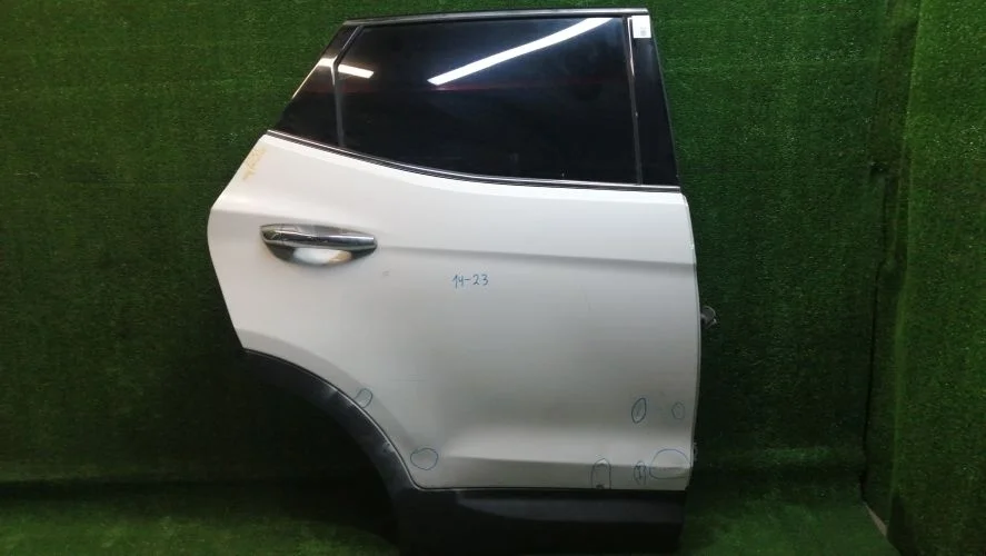 дверь боковая Hyundai D4HA DM Hyundai Santa Fe D4HA DM 770042W000