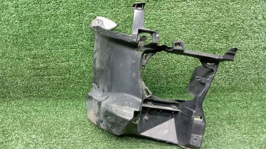 крепление противотуманной фары Bmw N47D20C F30 Bmw 3-Series N47D20C F30 51117266198