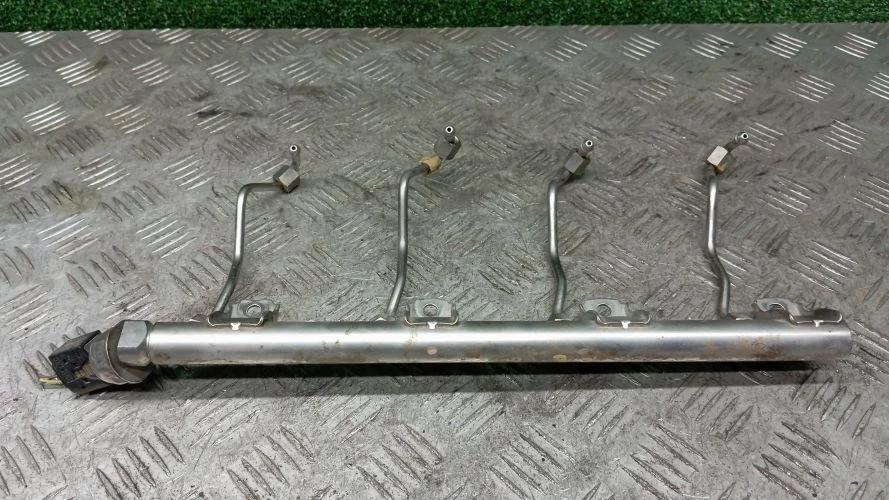рейка топливная Bmw N63B44A E72,E70,E71,F01,F02 Bmw X6,7-Series,X5 N63B44A E72,E70,E71,F01,F02 13537547599