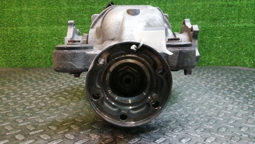 редуктор Infiniti VQ35HR S51 Infiniti Fx35 VQ35HR S51 38301EG50E