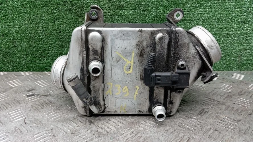 интеркулер Bmw N63B44A E71,E72 Bmw X6 N63B44A E71,E72 17517575404,13717575406
