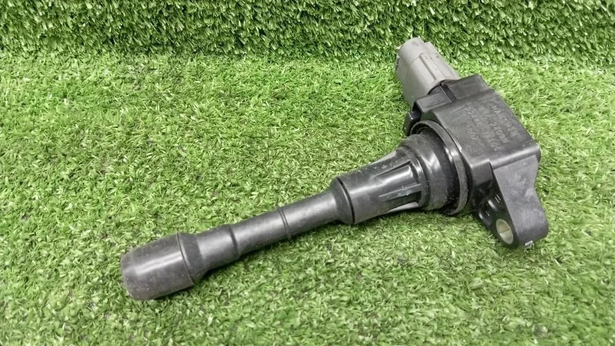 катушка зажигания Infiniti VQ35HR J50 Infiniti Ex35 VQ35HR J50 22448JA10C