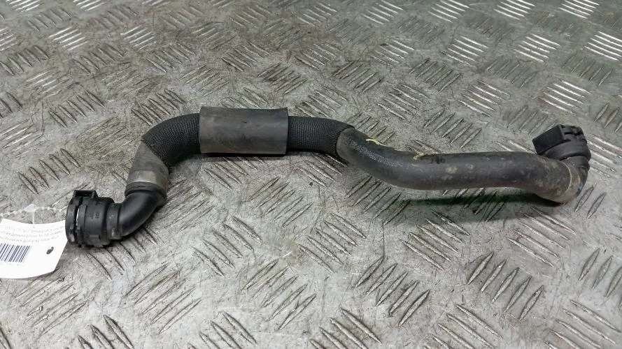 патрубок системы охлаждения Bmw N63B44A E72 Bmw X6 N63B44A E72 7576376,17127576376