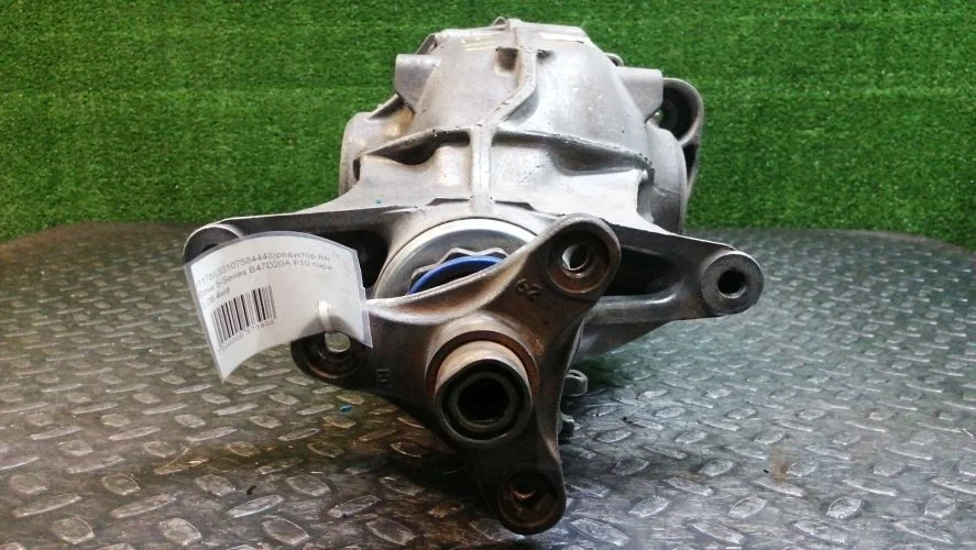 редуктор Bmw B47D20A,N55B30A F10,F07 Bmw 5-Series B47D20A,N55B30A F10,F07 33107584448,33107584449