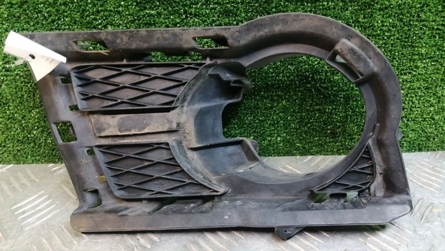 рамка противотуманной фары Volkswagen CBAB,CFF 5N1 Volkswagen Tiguan CBAB,CFF 5N1 5N0853666A