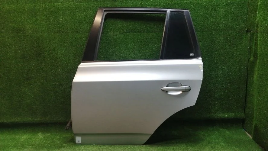дверь боковая Bmw M57N2,256S5,N47D20C,N52B30AF,N47D20A E83 Bmw X3 M57N2,256S5,N47D20C,N52B30AF,N47D20A E83 41003449337,41003404895