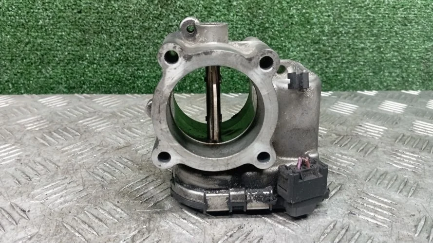 дроссельная заслонка Mercedes-Benz,Jeep 642920,EXL,642980,642940 W211,XK,W164 Mercedes-Benz,Jeep E-Class,Commander,M-Class 642920,EXL,642980,642940 W211,XK,W164 A6420900270,68012325AA,0281002894