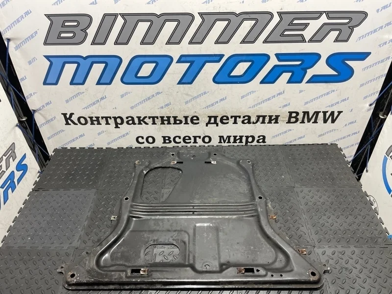 Пластина жесткости Bmw 31106863798 F30