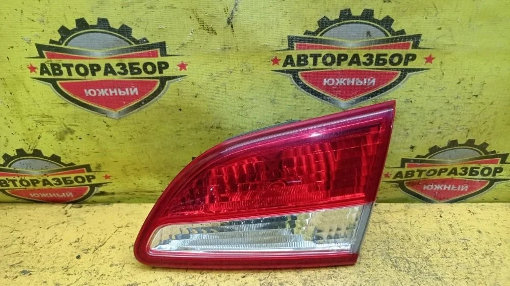 Фонарь задний внутренний правый Nissan Almera G15 (2012—2018)