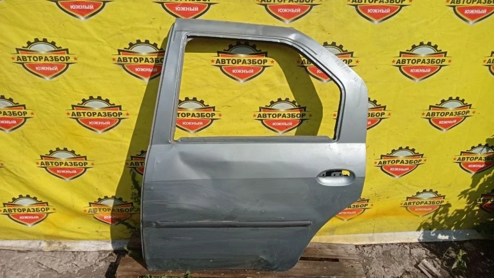 Дверь задняя левая Renault Logan I (2004—2009)