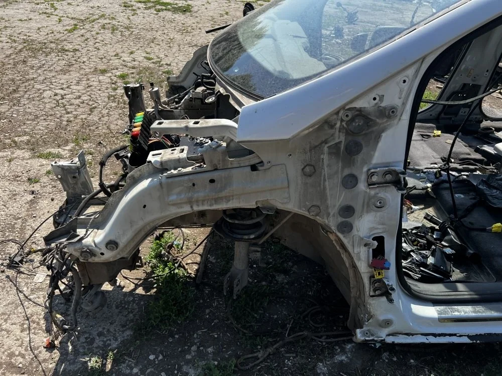 Лонжерон передний левый Peugeot 3008 I (2009—2013)