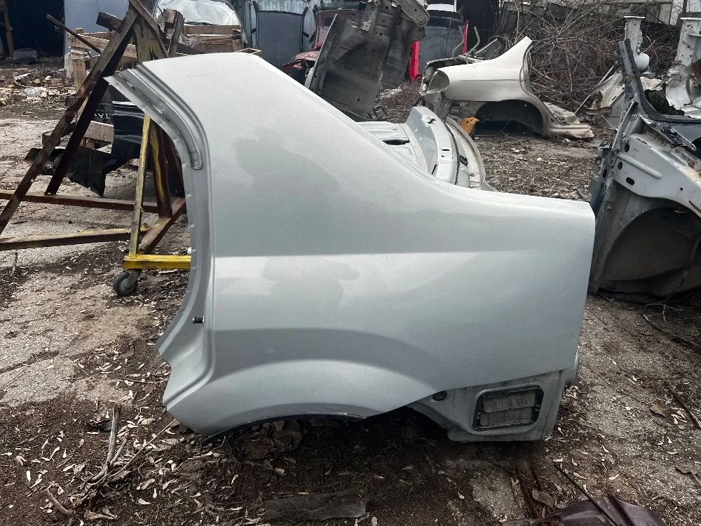 Крыло заднее левое Renault Logan I (2004—2009)