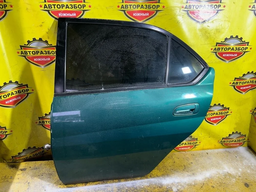 Дверь задняя левая Toyota Prius I (1997—2000)